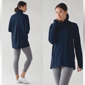 Lululemon Belle Wrap Stretchy French Terry Snap closure in Inkwell Jacket size 6